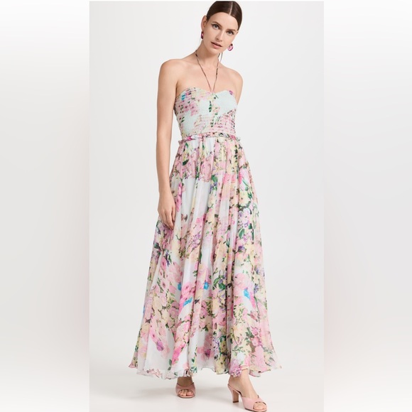 Rococo Sand - Long crinkle chiffon dress - Picture 4 of 11